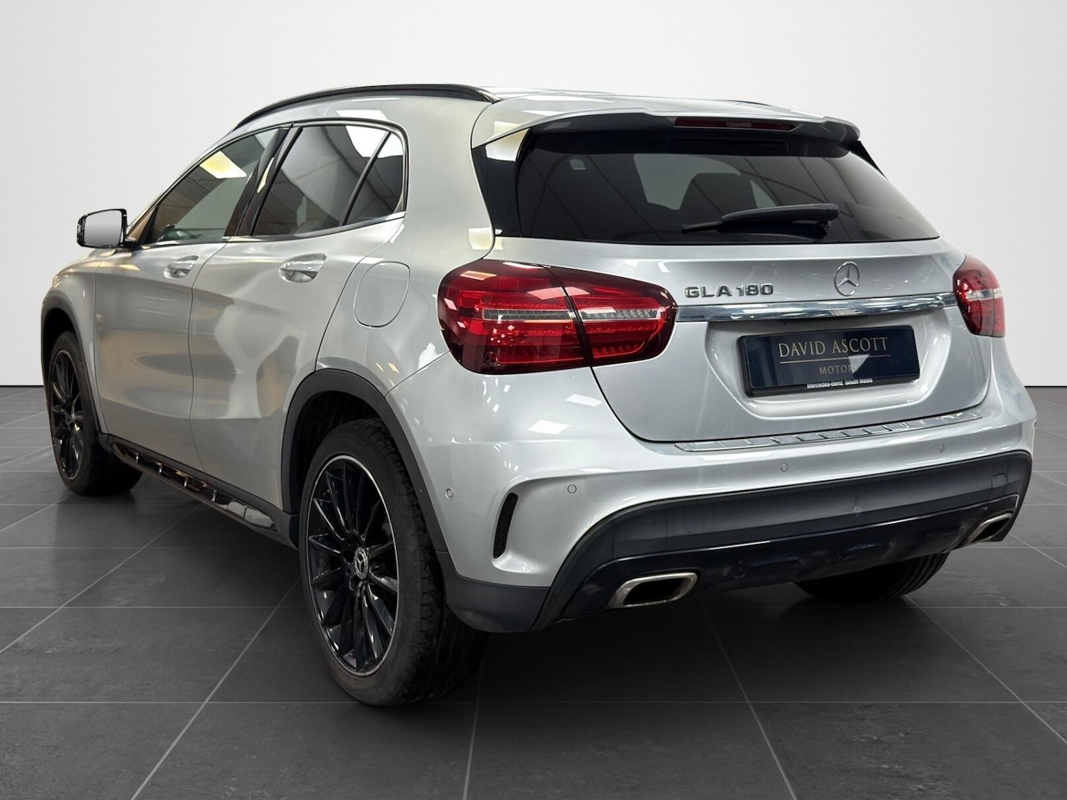 Used Mercedes-Benz GLA 2019 for sale - 77786353: Photo 3