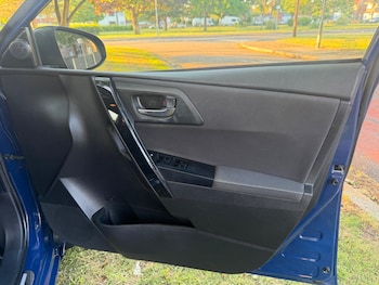 Used Toyota Auris 2018 for sale - 79064396: Photo
