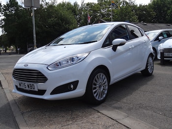 Used Ford Fiesta 2015 for sale - 79206240: Photo