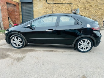 Used Honda Civic 2009 for sale - 77927810: Photo