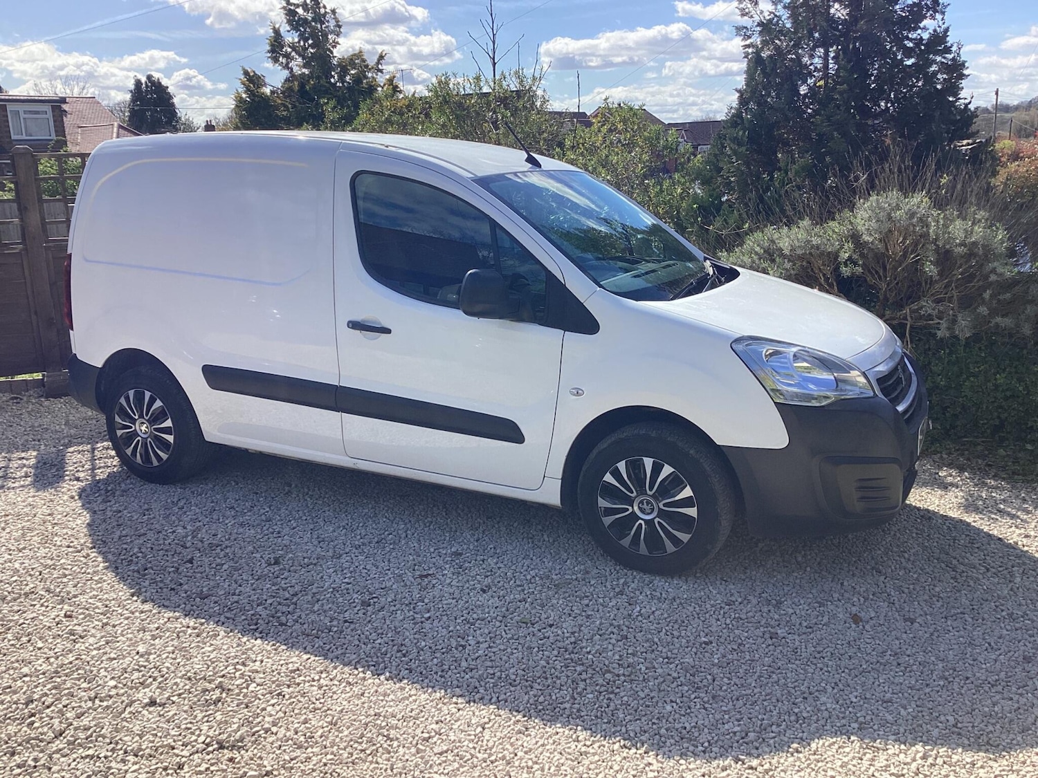 Used Peugeot Partner 2018 for sale - 78029265: Photo 2