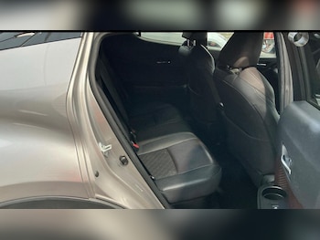 Used Toyota C-HR 2017 for sale - 78036894: Photo