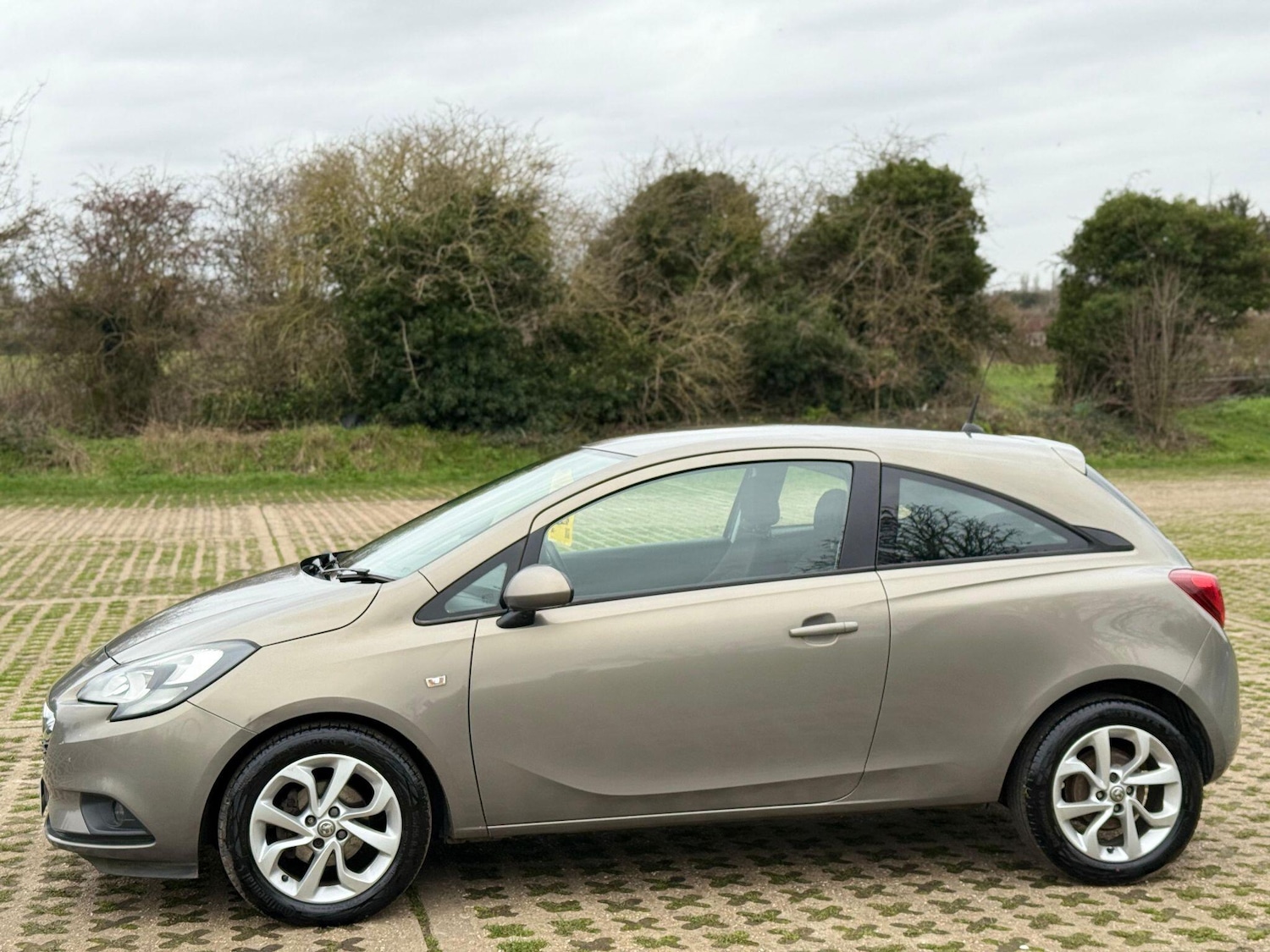 Used Vauxhall Corsa 2015 for sale - 78029176: Photo 7