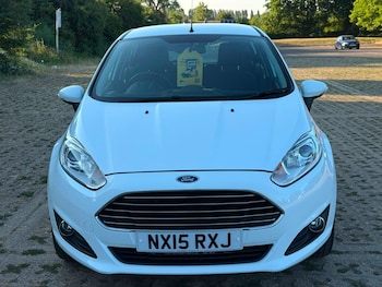 Used Ford Fiesta 2015 for sale - 79197994: Photo