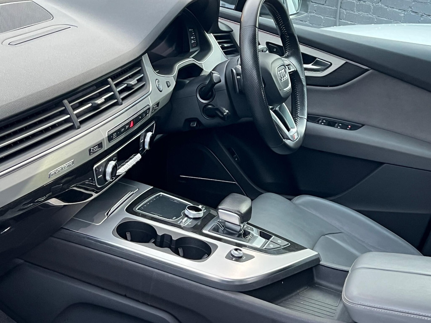 Used Audi Q7 2015 for sale - 78029199: Photo 20