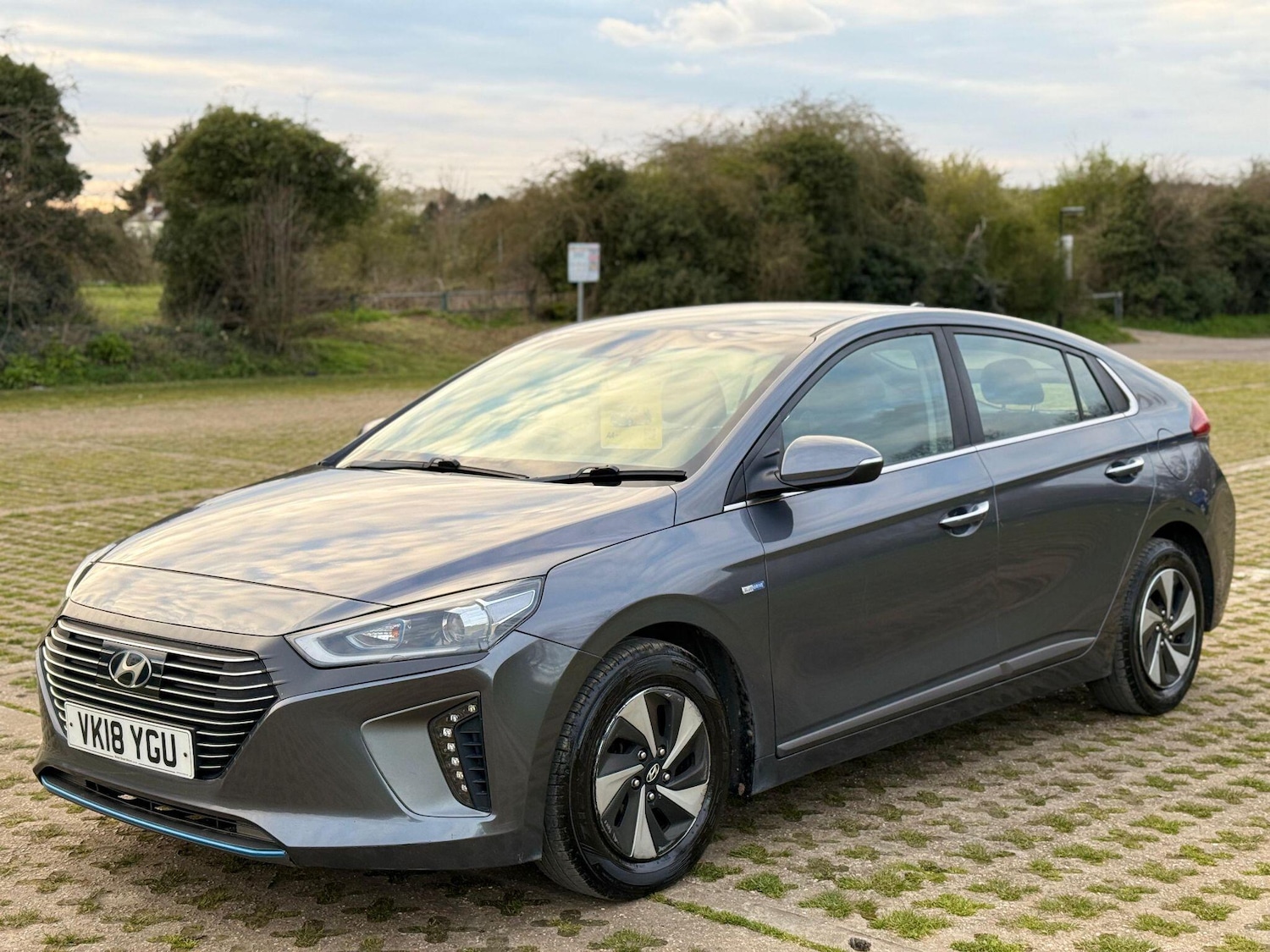 Used Hyundai IONIQ 2018 for sale - 78049901: Photo 3
