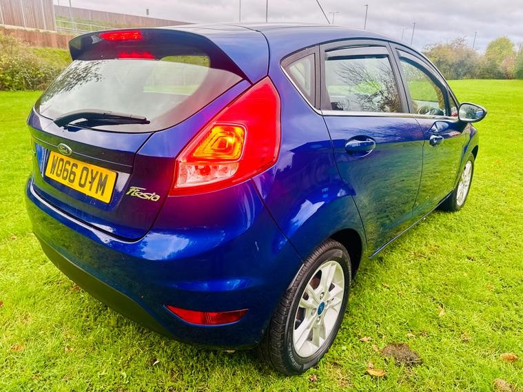 Used Ford Fiesta 2017 for sale - 78098031: Photo 2