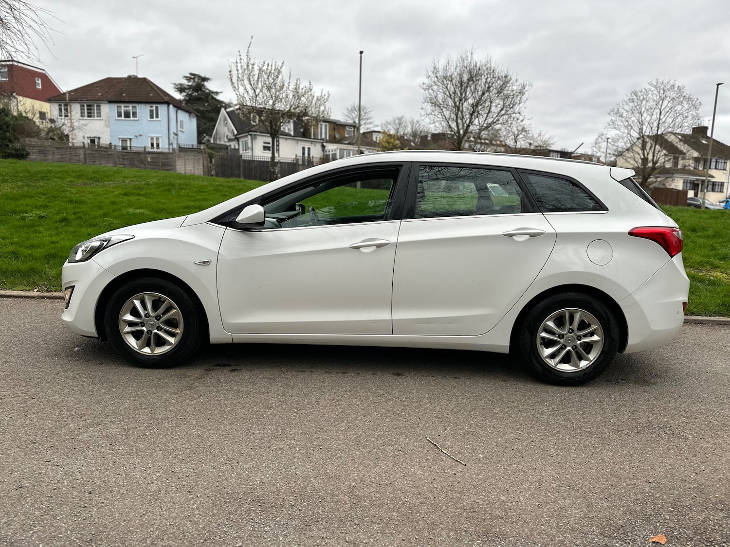 Used Hyundai i30 2015 for sale - 77942361: Photo 8
