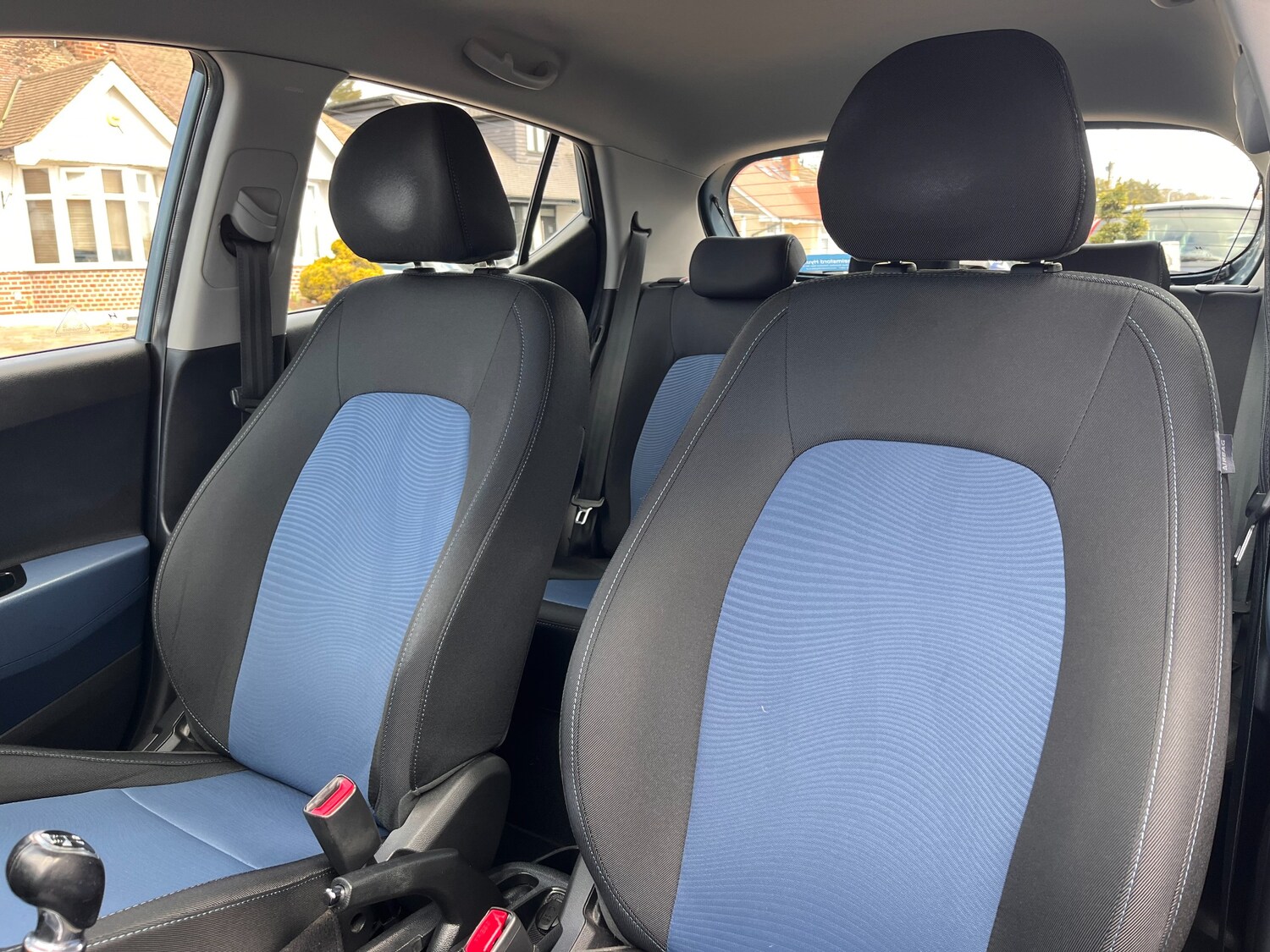 Used Hyundai i10 2015 for sale - 78043804: Photo 18