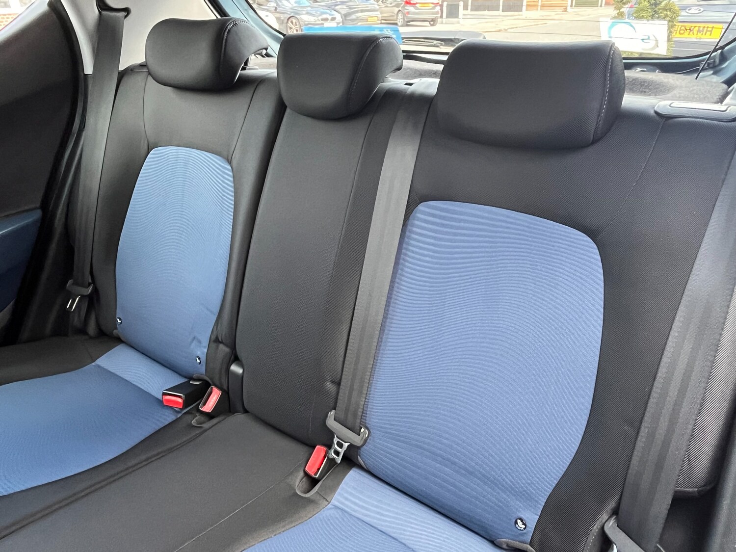 Used Hyundai i10 2015 for sale - 78043804: Photo 19