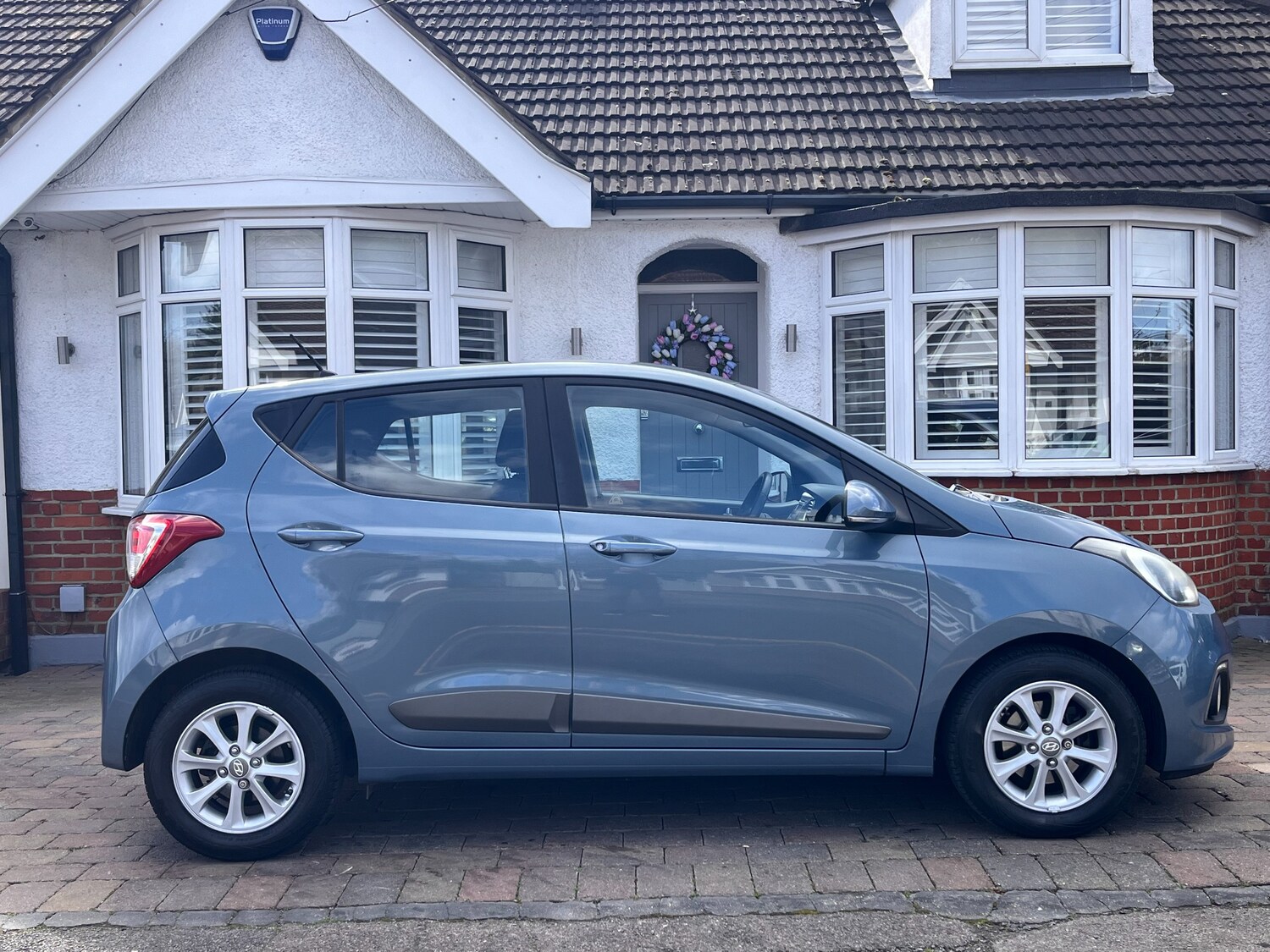 Used Hyundai i10 2015 for sale - 78043804: Photo 9