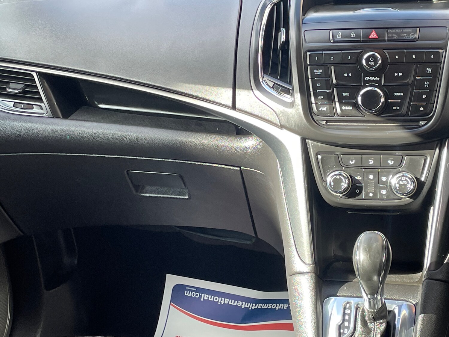 Used Vauxhall Zafira 2015 for sale - 77966522: Photo 16