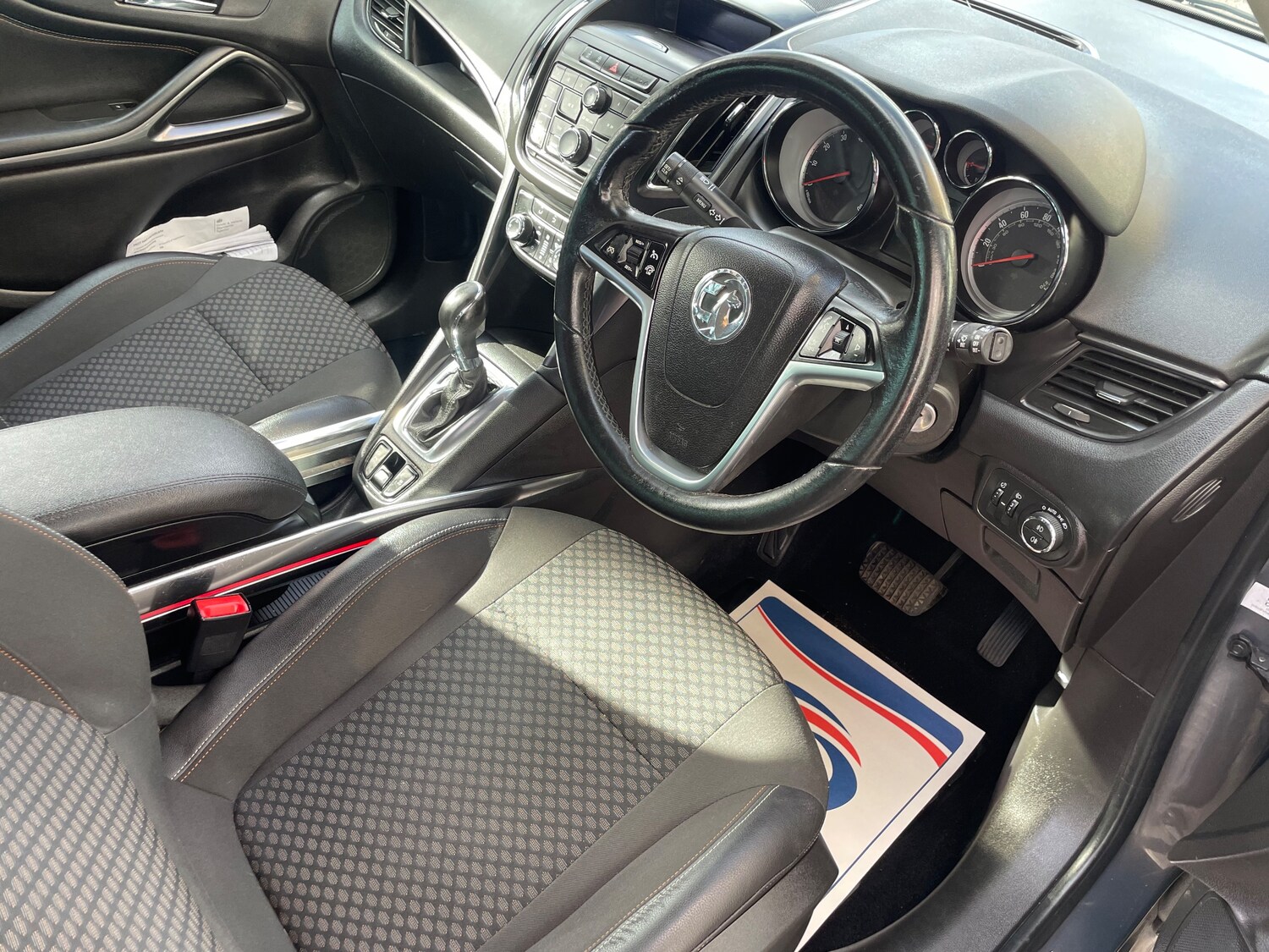 Used Vauxhall Zafira 2015 for sale - 77966522: Photo 21