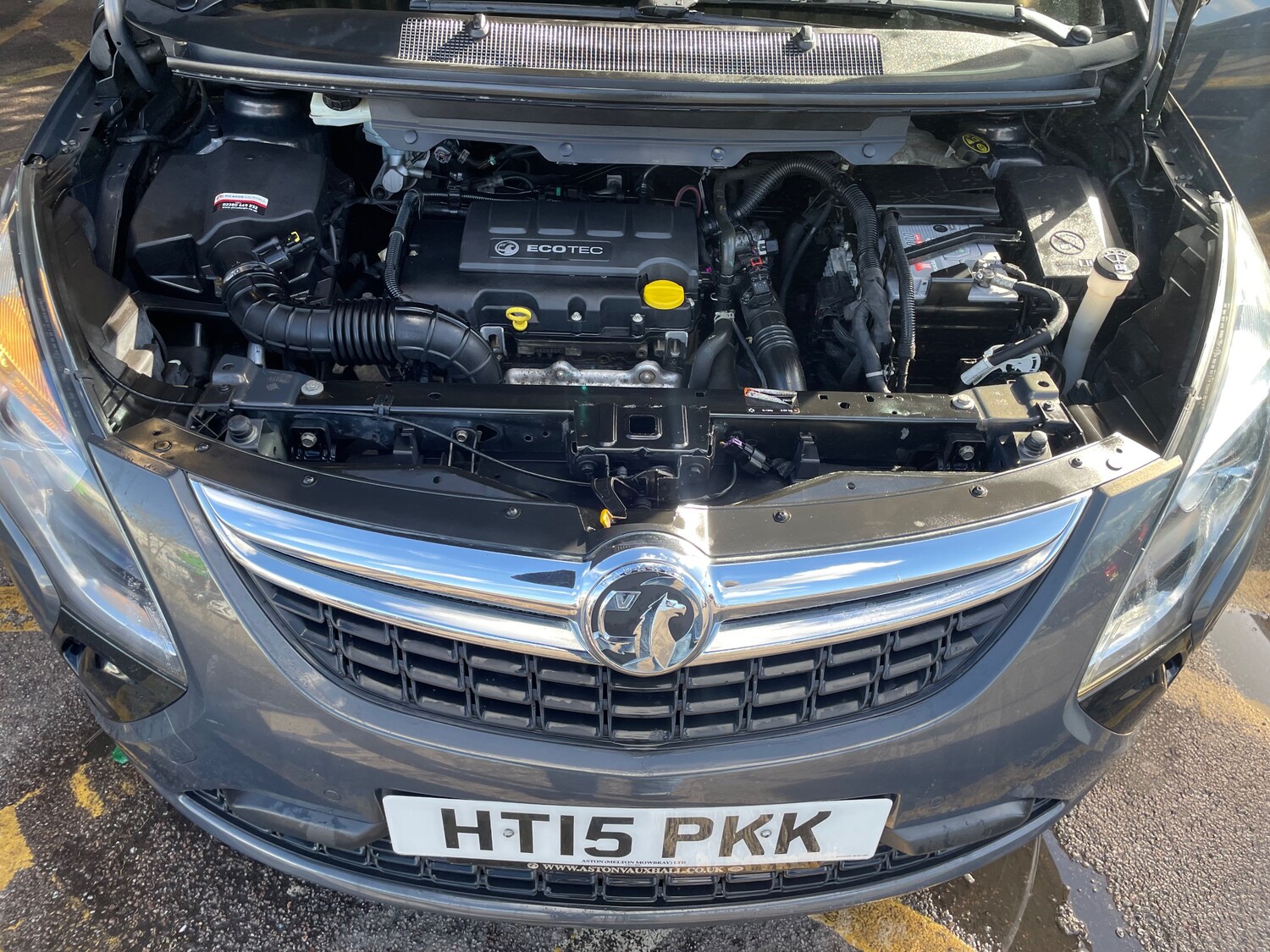 Used Vauxhall Zafira 2015 for sale - 77966522: Photo 24