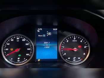 Used Mercedes-Benz C Class 2018 for sale - 78257867: Photo