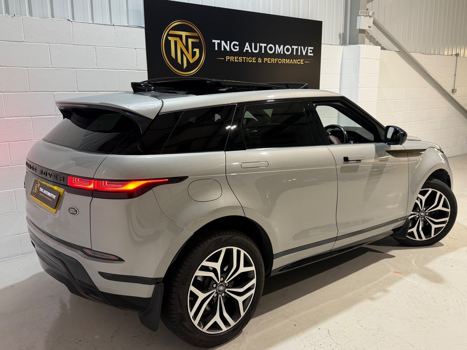 Used Land Rover Range Rover Evoque 2019 for sale - 77786369: Photo 5