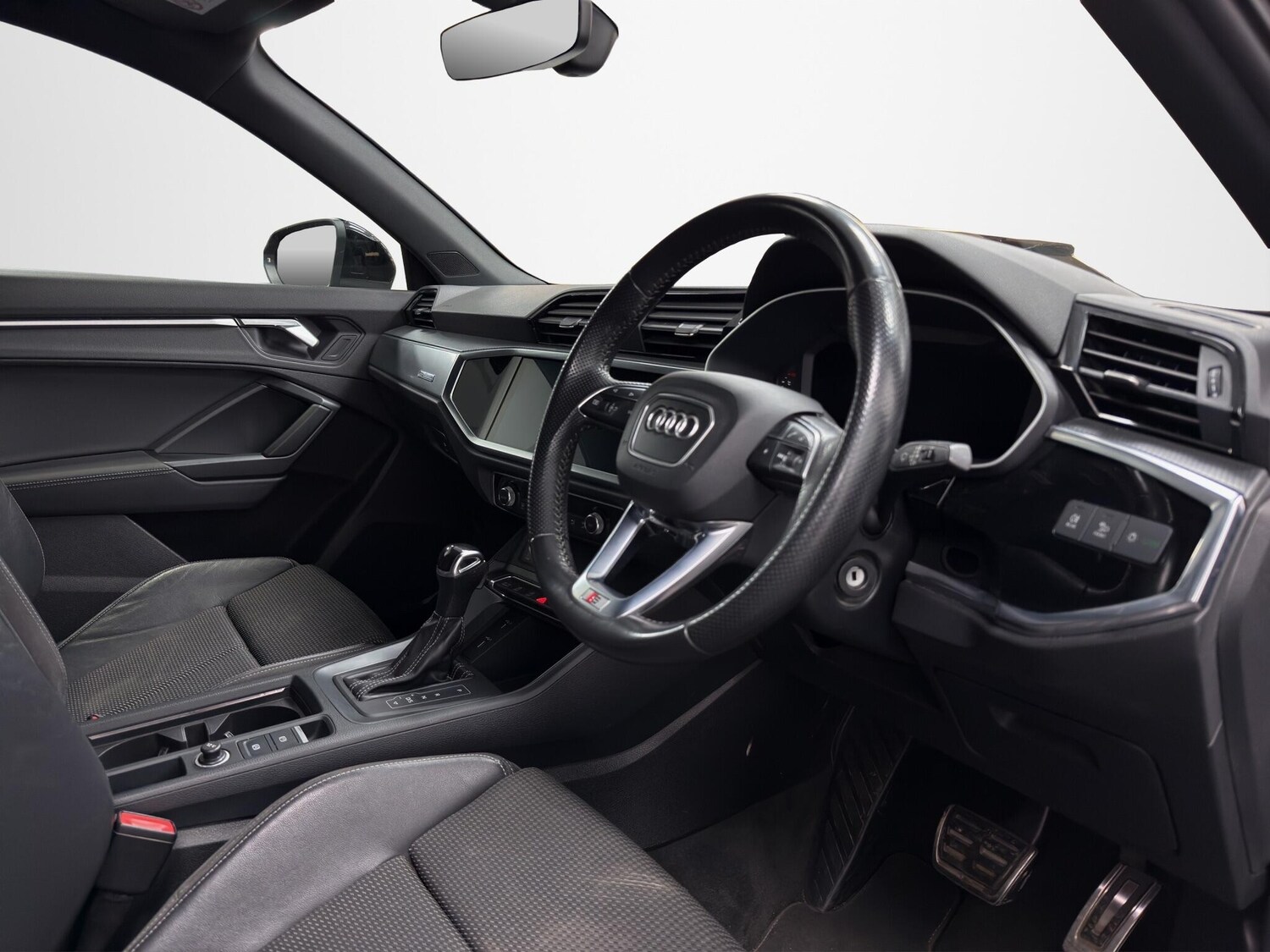 Used Audi Q3 for sale - 77762494: Photo 11