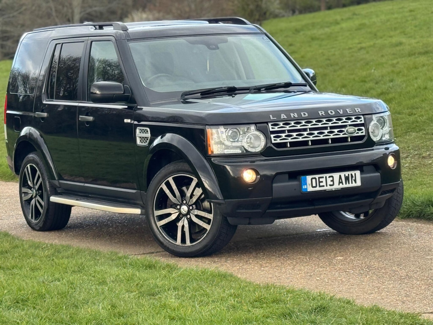 Used Land Rover Discovery 4 2013 for sale - 78074873: Photo 2