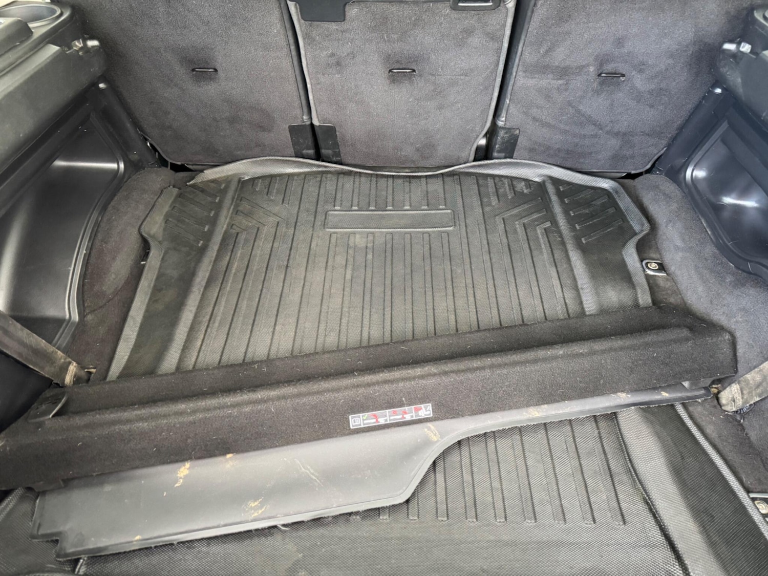 Used Land Rover Discovery 4 2013 for sale - 78074873: Photo 25