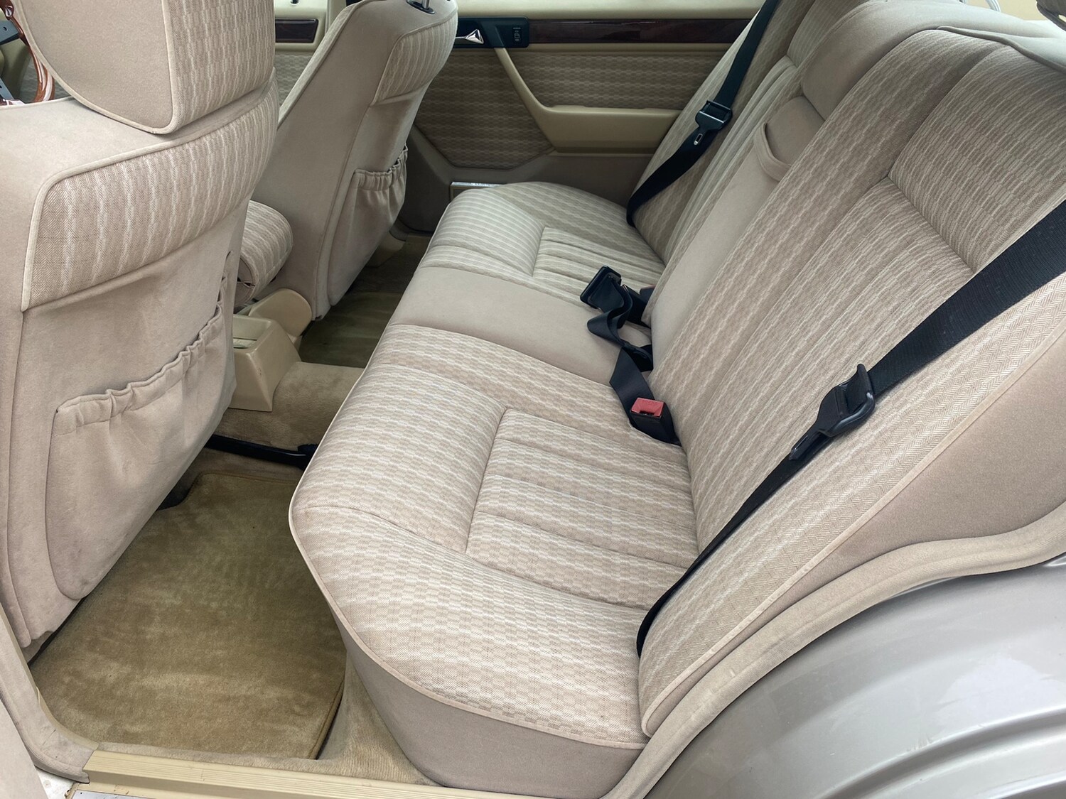 Used Mercedes-Benz E Class 1990 for sale - 78002128: Photo 21