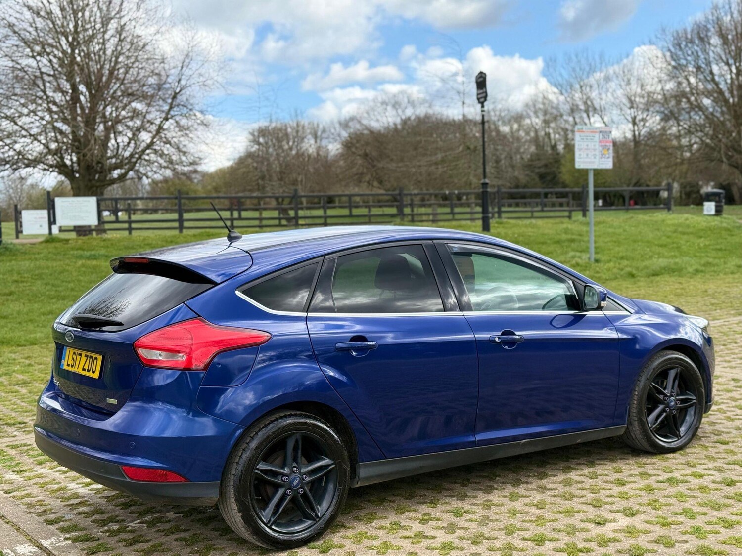 Used Ford Focus 2017 for sale - 78029160: Photo 17