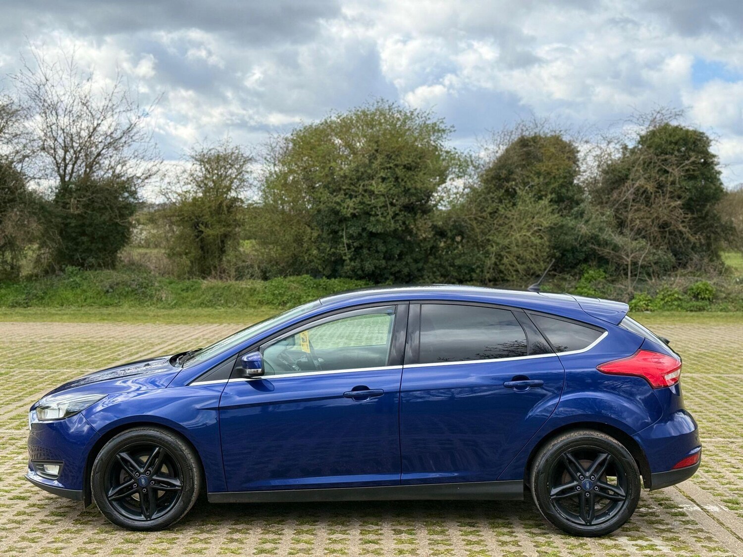 Used Ford Focus 2017 for sale - 78029160: Photo 8