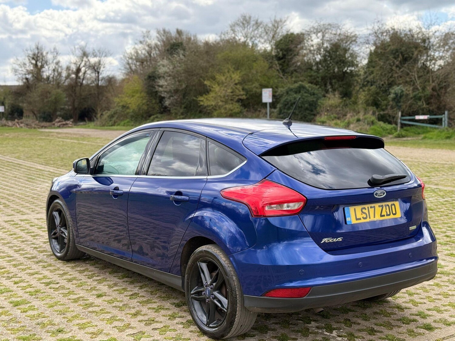Used Ford Focus 2017 for sale - 78029160: Photo 9