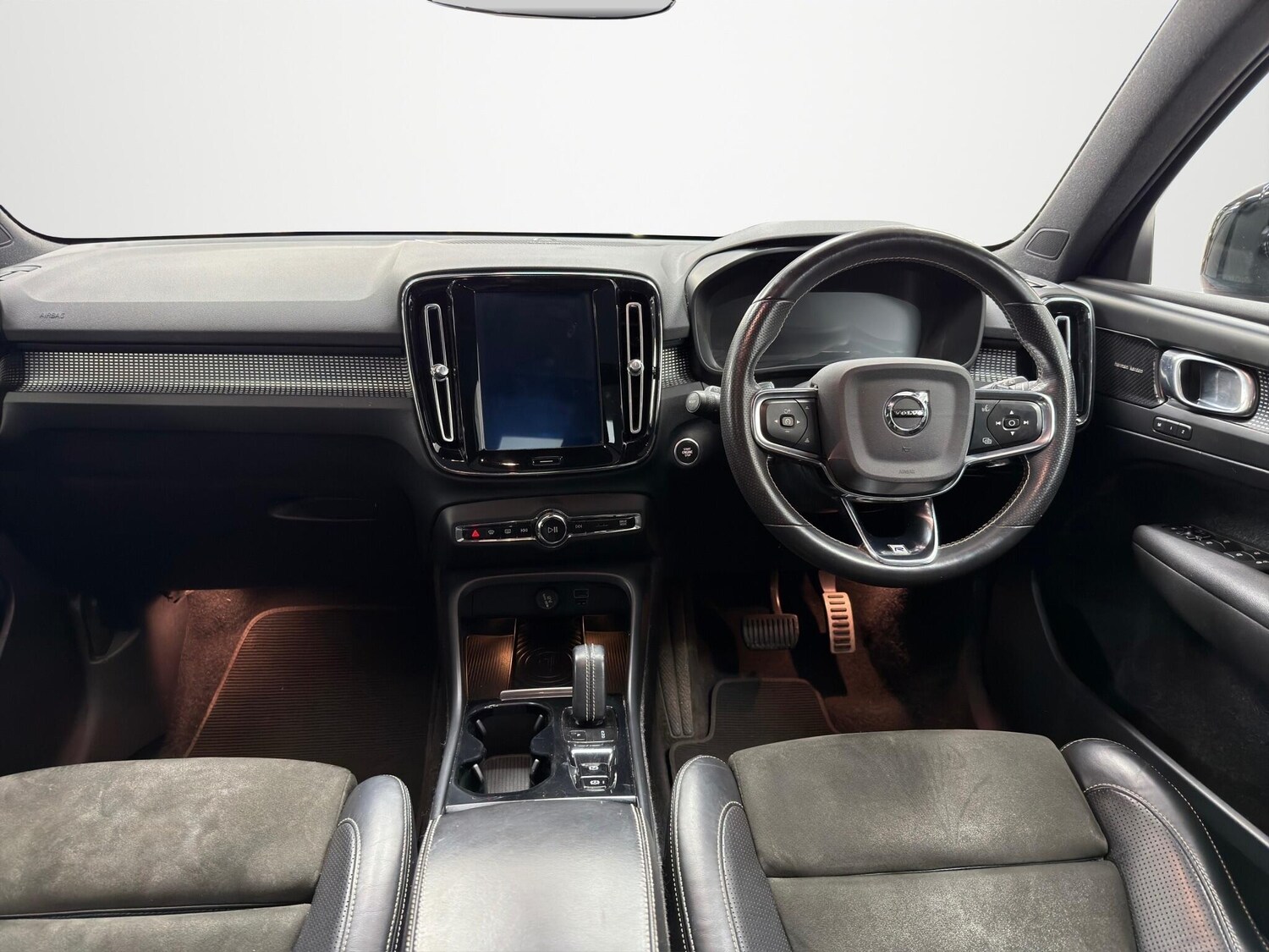 Used Volvo XC40 2018 for sale - 77762472: Photo 10
