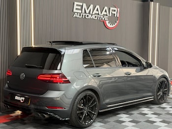 Used Volkswagen Golf 2017 for sale - 78316475: Photo