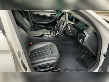 Used BMW 5 Series 2017 for sale - 79068288: Photo