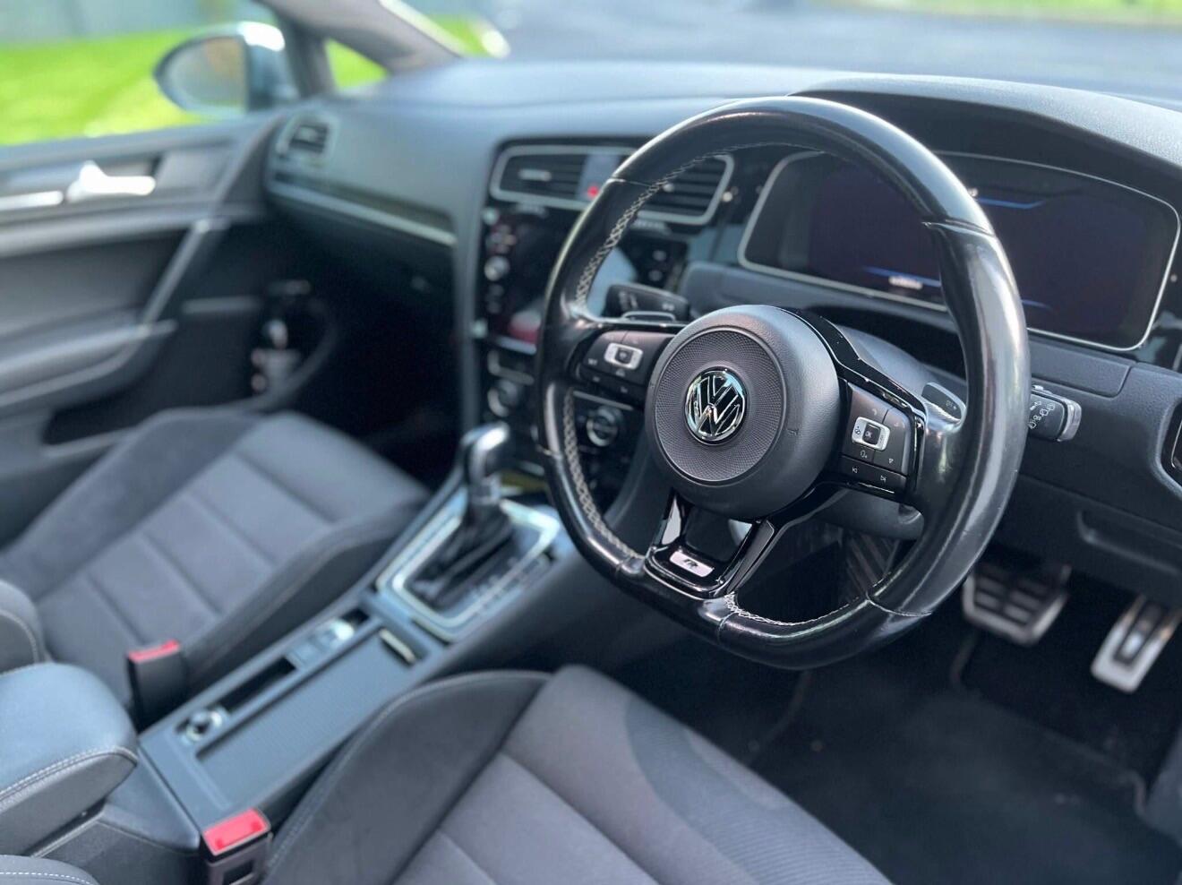 Used Volkswagen Golf 2017 for sale - 78098020: Photo 10