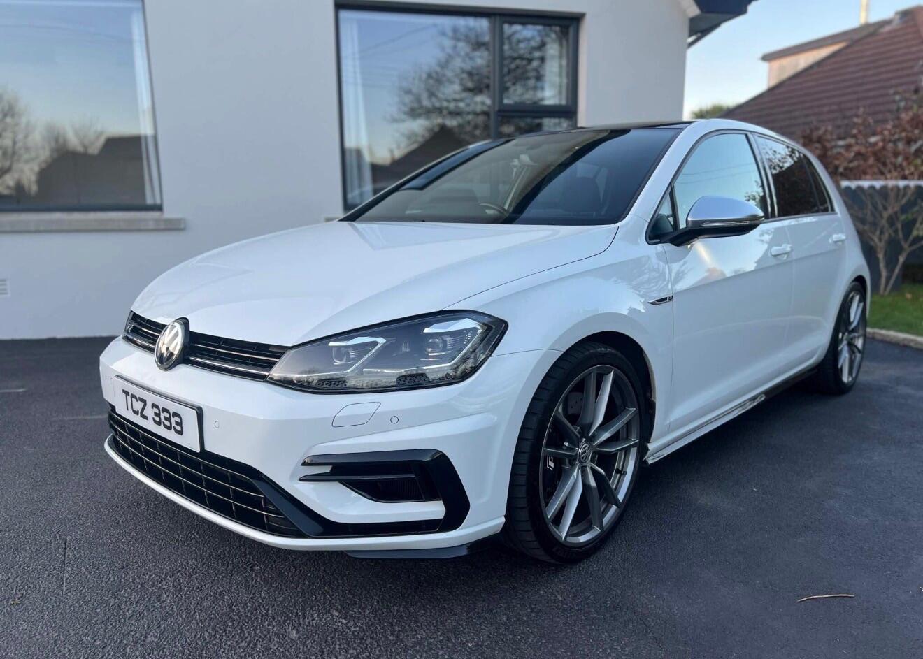 Used Volkswagen Golf 2017 for sale - 78098020: Photo 3