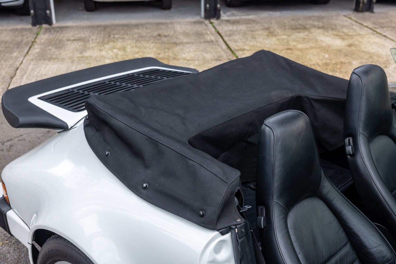 Used Porsche 911 for sale - 77927664: Photo 21