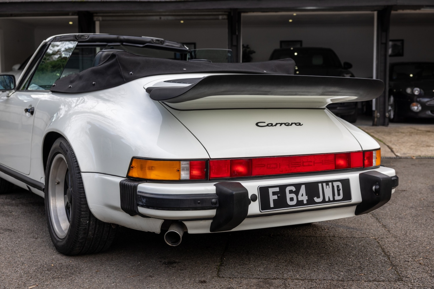 Used Porsche 911 for sale - 77927664: Photo 3