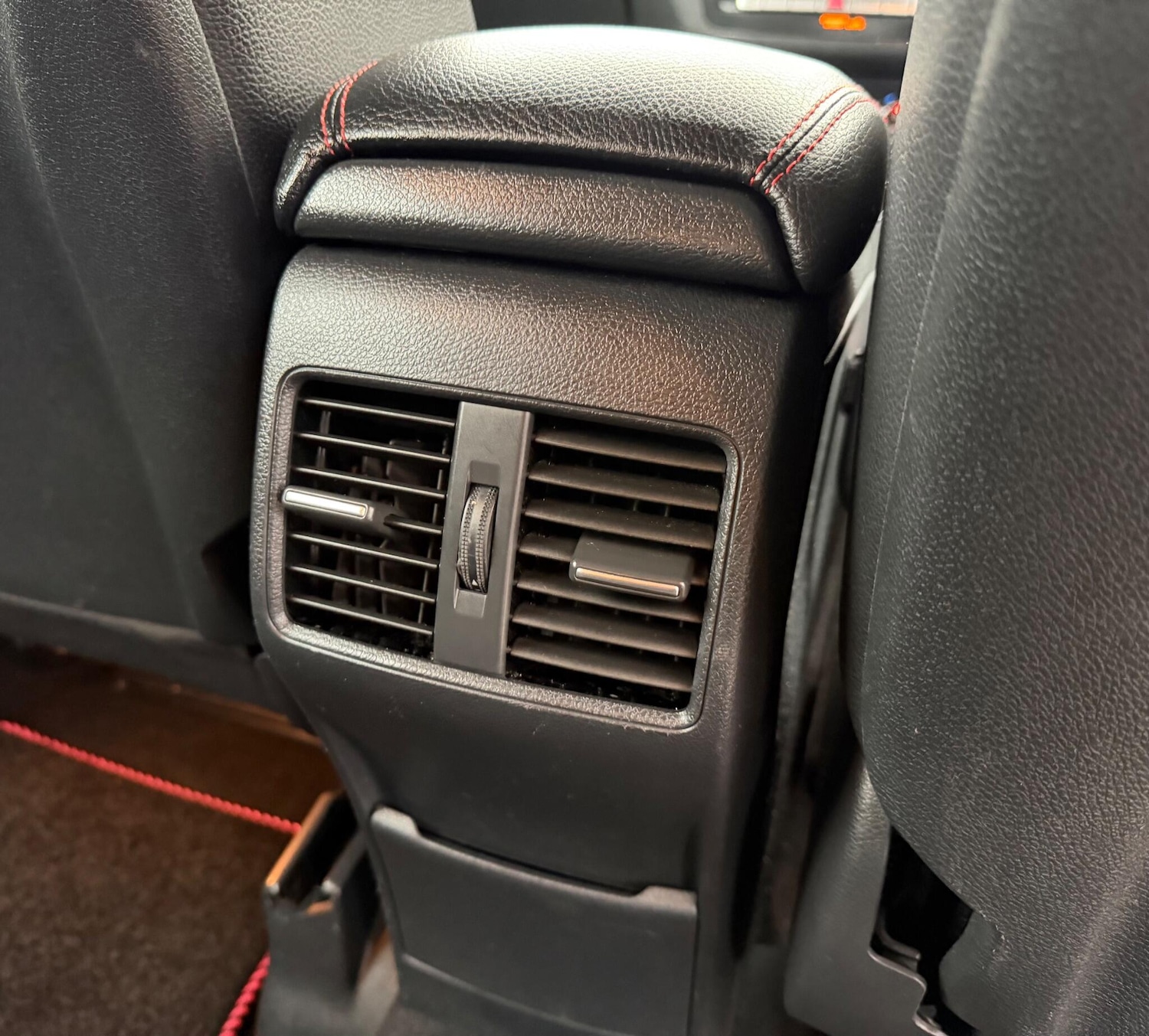 Used Mercedes-Benz B Class 2017 for sale - 78002049: Photo 25