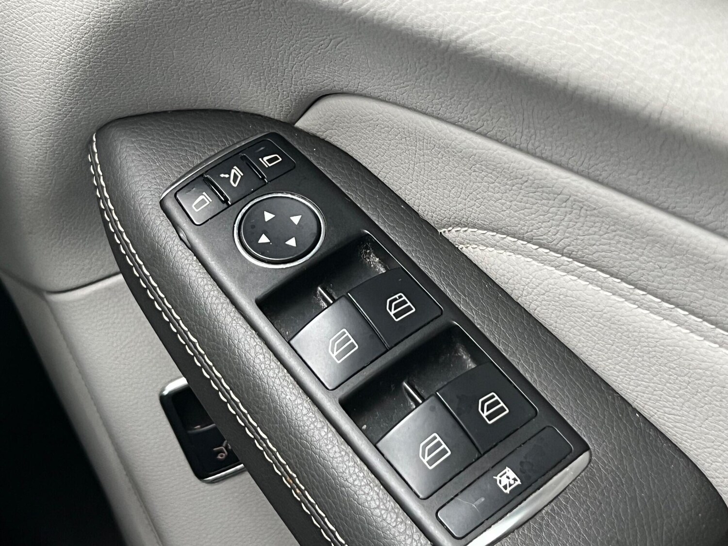 Used Mercedes-Benz M Class 2012 for sale - 78029202: Photo 18