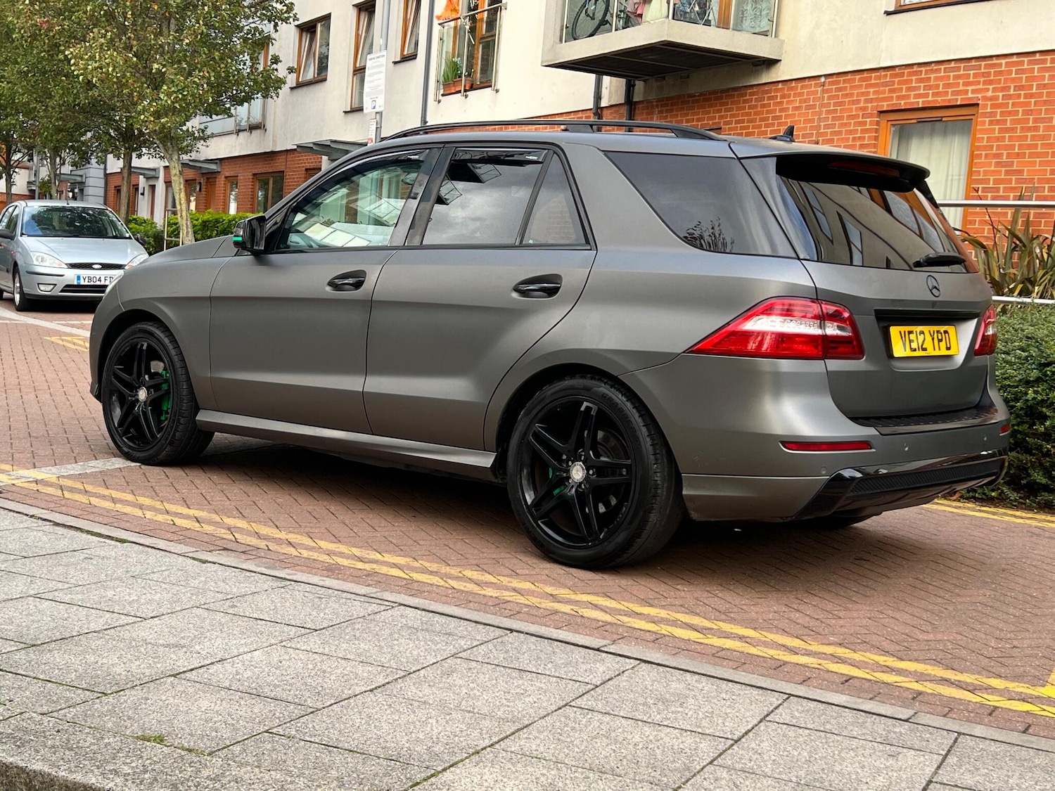 Used Mercedes-Benz M Class 2012 for sale - 78029202: Photo 2