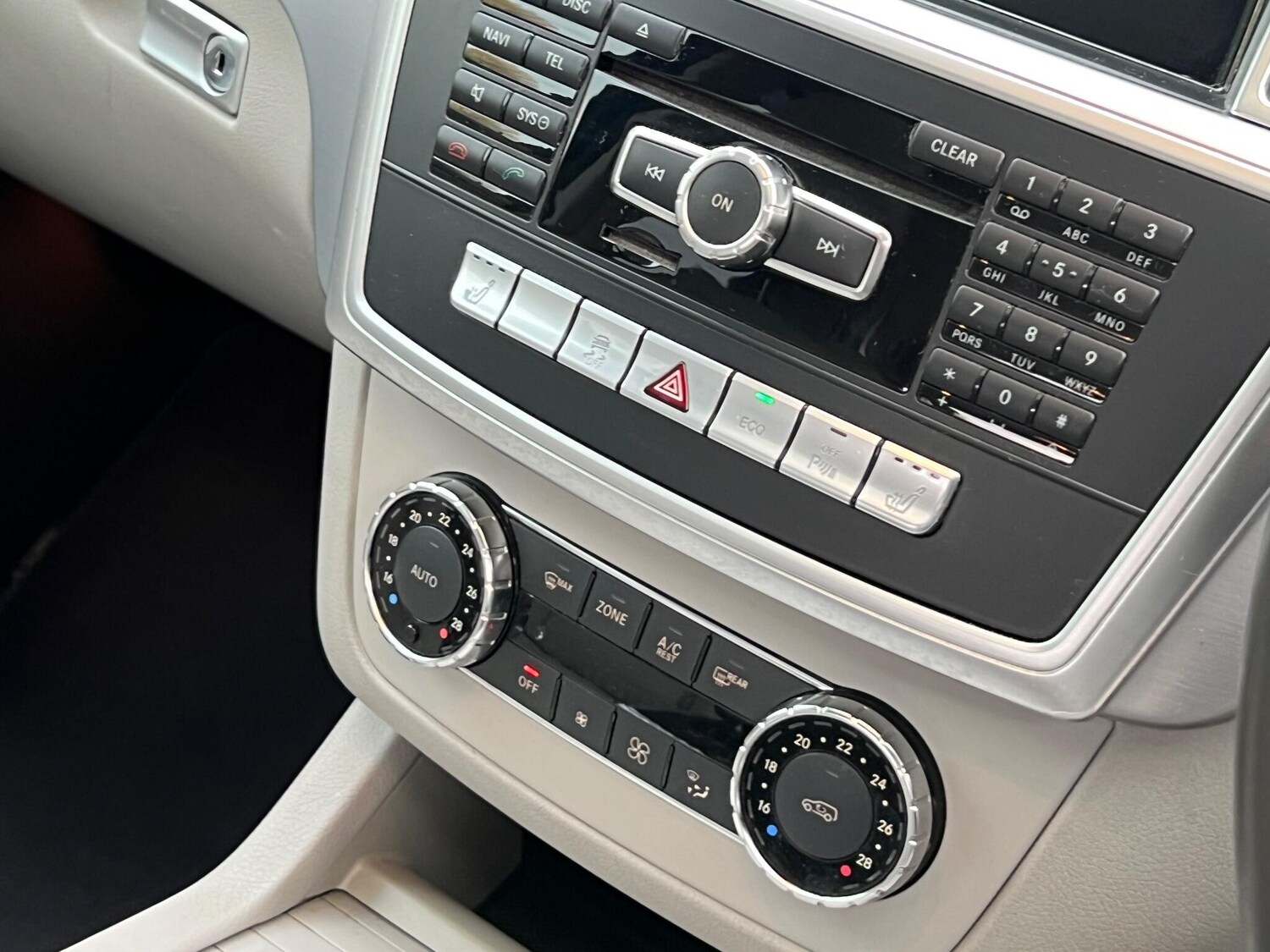 Used Mercedes-Benz M Class 2012 for sale - 78029202: Photo 21