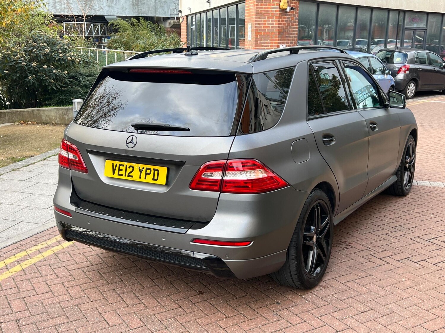 Used Mercedes-Benz M Class 2012 for sale - 78029202: Photo 8