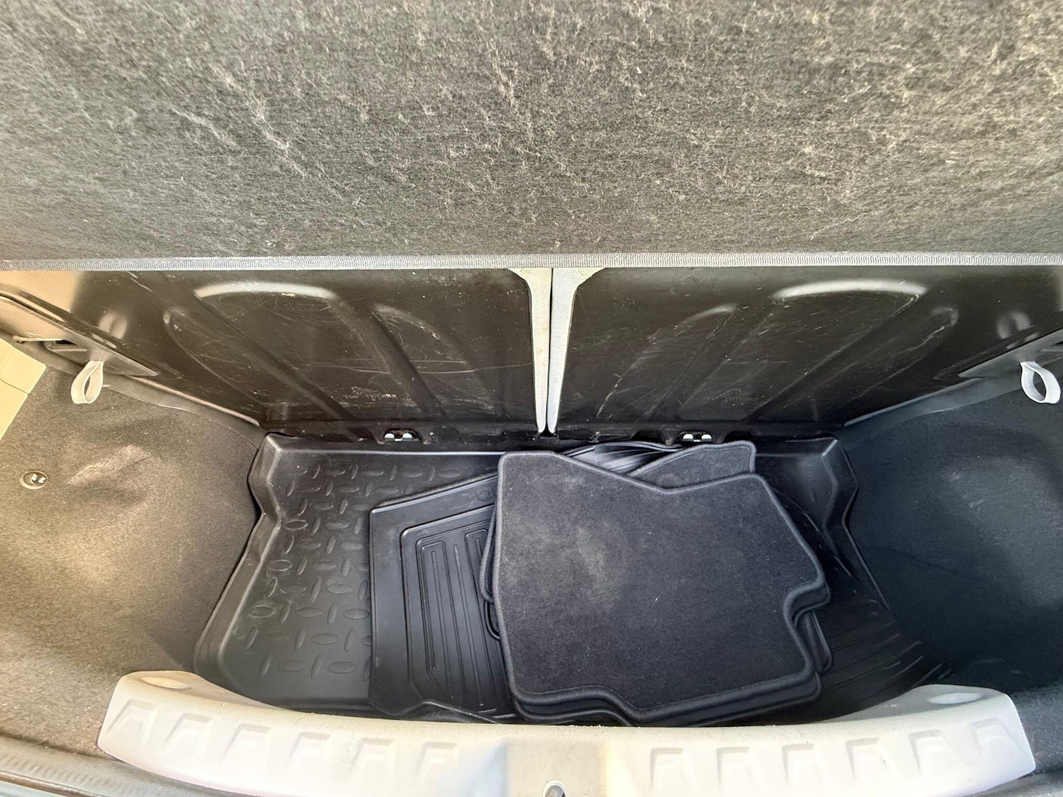 Used Toyota AYGO 2015 for sale - 78182677: Photo 11