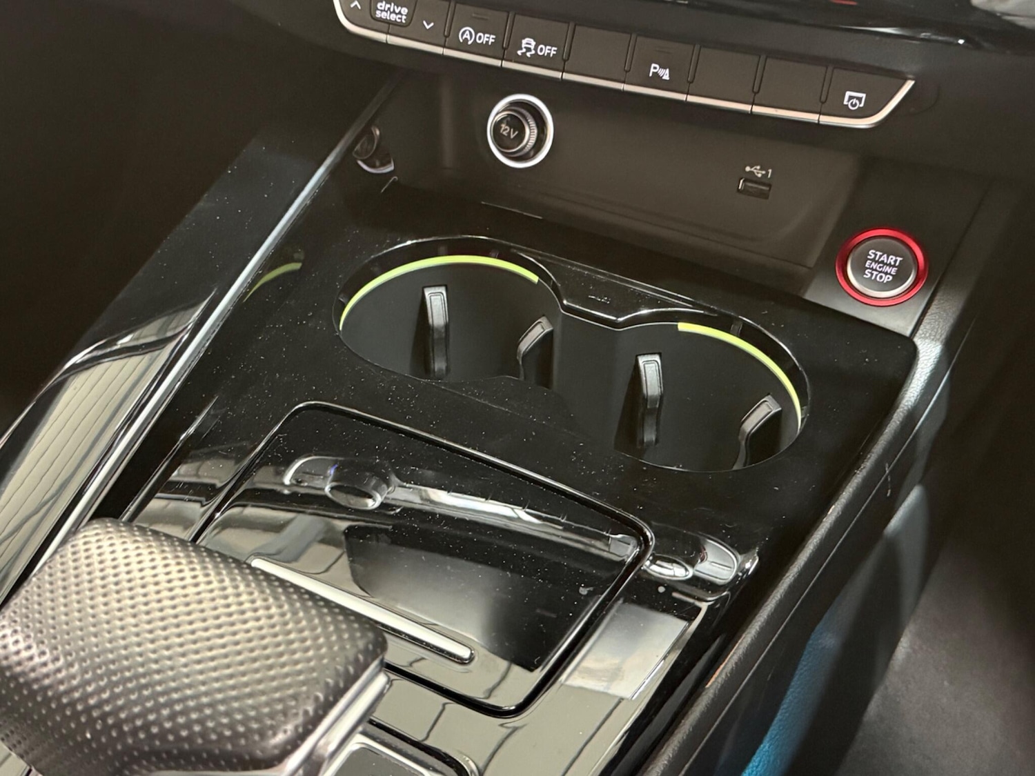 Used Audi A4 2019 for sale - 77942370: Photo 18