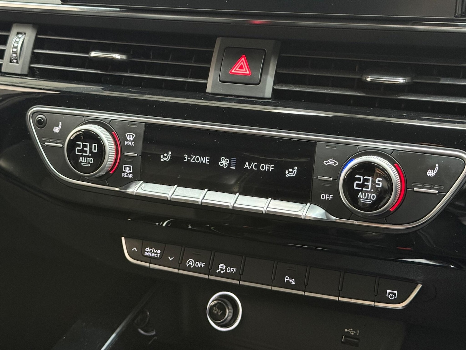 Used Audi A4 2019 for sale - 77942370: Photo 19