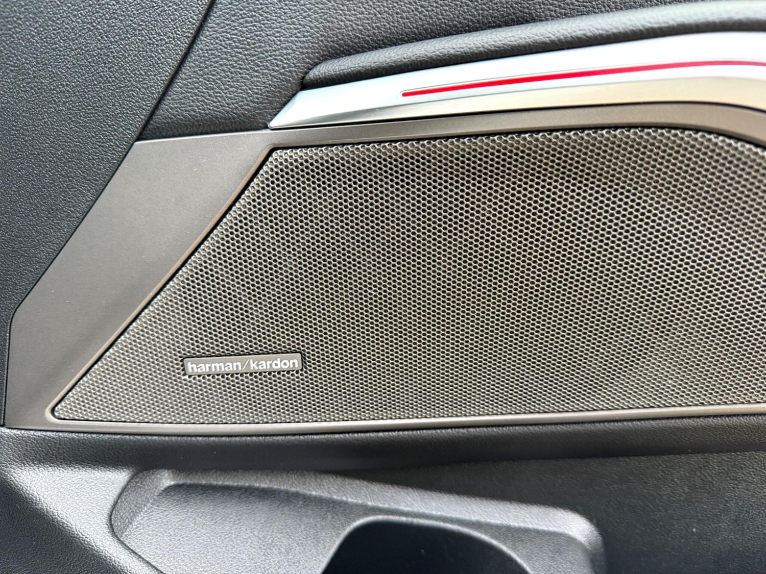 Used BMW 3 Series 2020 for sale - 78022446: Photo 13