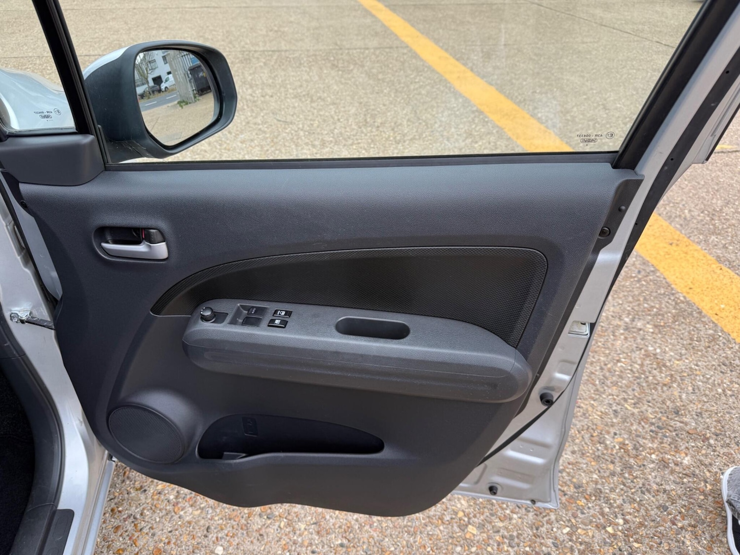 Used Vauxhall Agila 2014 for sale - 78001959: Photo 5