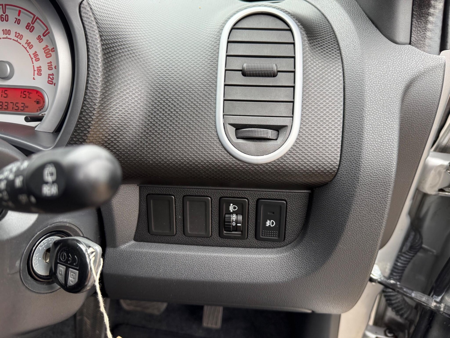 Used Vauxhall Agila 2014 for sale - 78001959: Photo 6