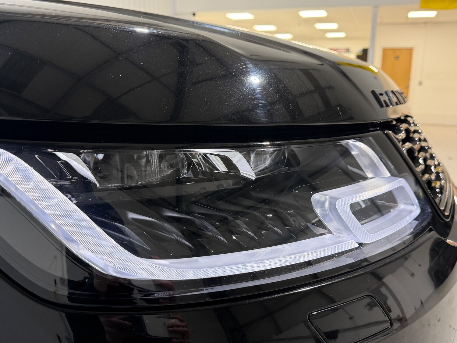 Used Land Rover Range Rover Sport 2018 for sale - 78107183: Photo 9