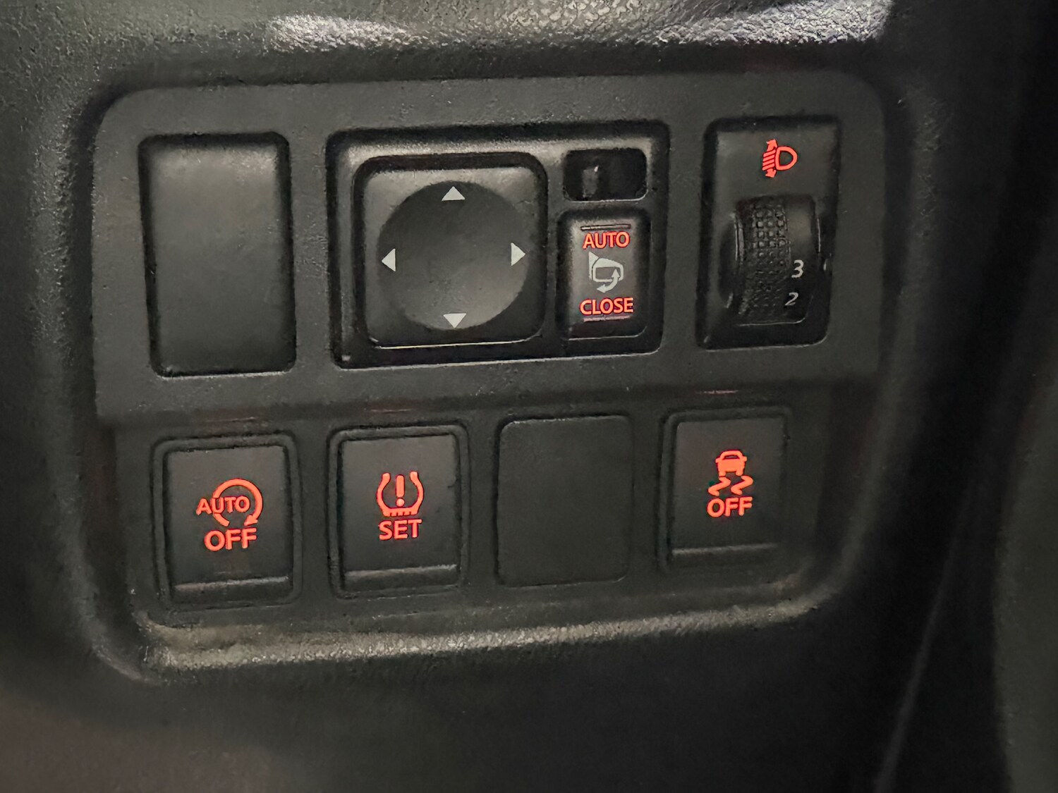 Used Nissan Juke 2015 for sale - 77786371: Photo 24