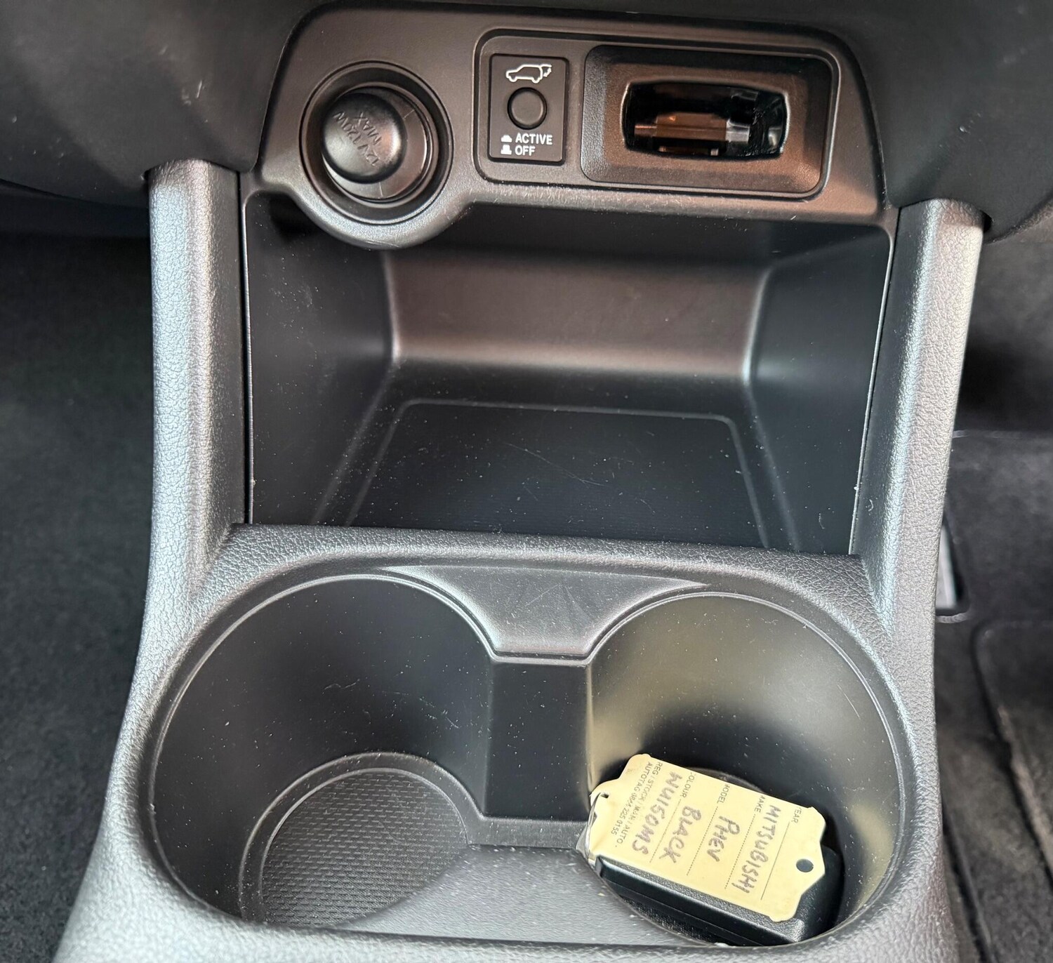 Used Mitsubishi Outlander 2015 for sale - 78001942: Photo 17