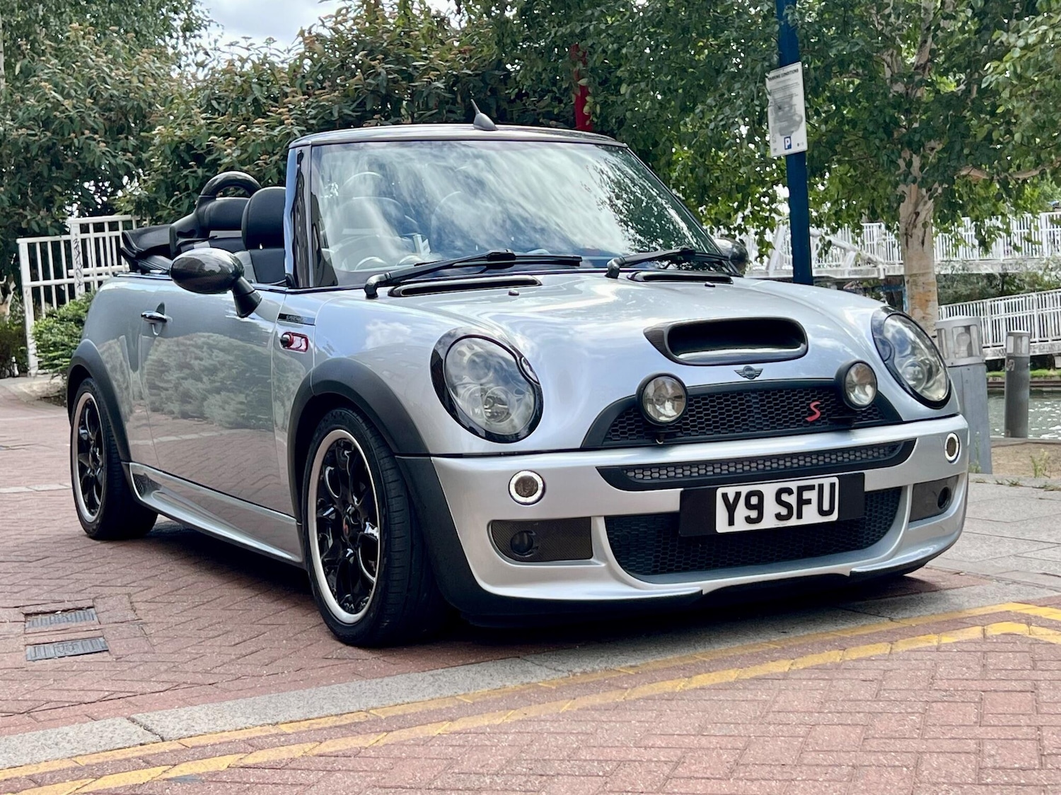 Used MINI Convertible 2006 for sale - 78029193: Photo 10