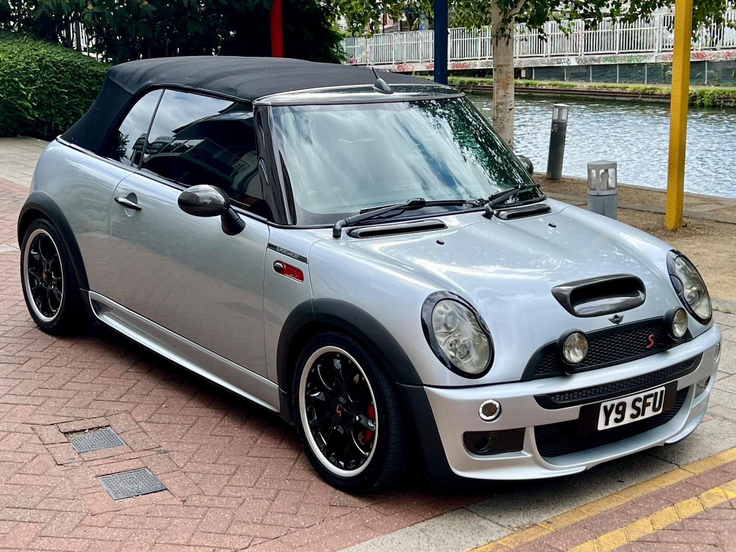 Used MINI Convertible 2006 for sale - 78029193: Photo 12